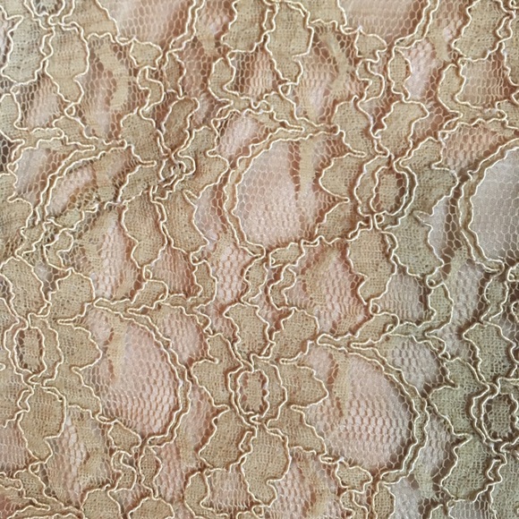 Laundry by Shelli Segal Chic golden lace top - Picture 3 of 7